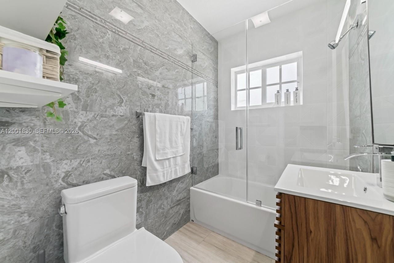 18901 NW 10th Ct, Miami Gardens, FL 33169 Photo