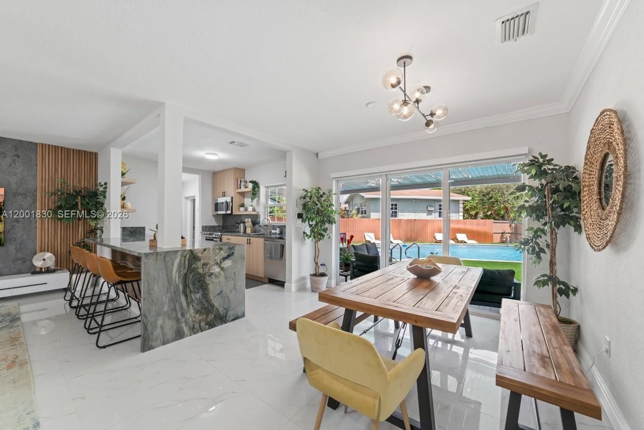 18901 NW 10th Ct, Miami Gardens, FL 33169 Photo