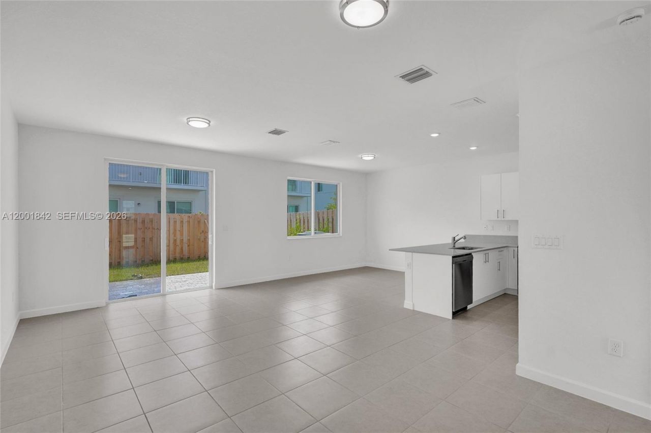 732 SE 13th Court, Unit 732, Homestead, FL 33034 Photo