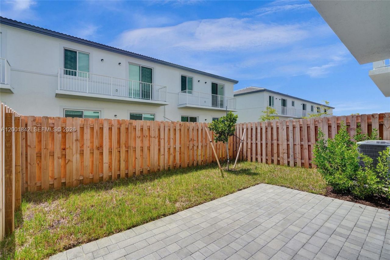 732 SE 13th Court, Unit 732, Homestead, FL 33034 Photo