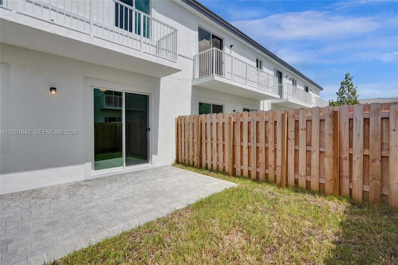 732 SE 13th Court, Unit 732, Homestead, FL 33034 Photo