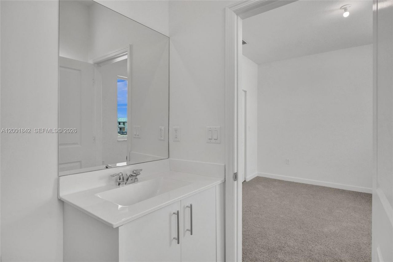 732 SE 13th Court, Unit 732, Homestead, FL 33034 Photo