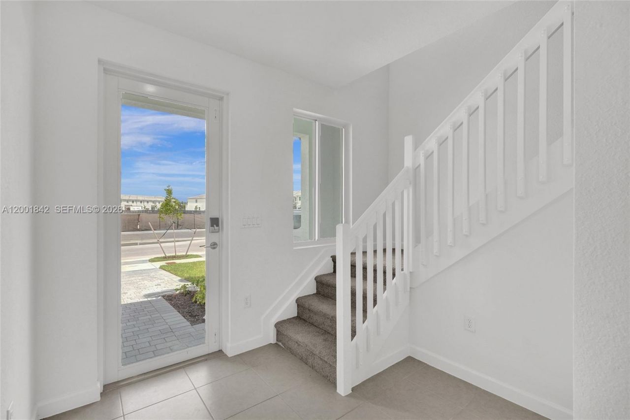 732 SE 13th Court, Unit 732, Homestead, FL 33034 Photo