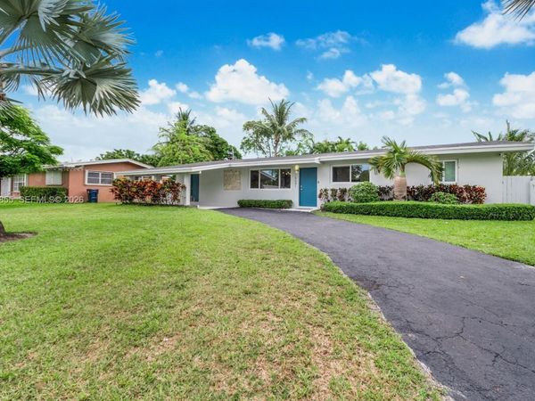 18641 Belview Dr , Cutler Bay, FL 33157