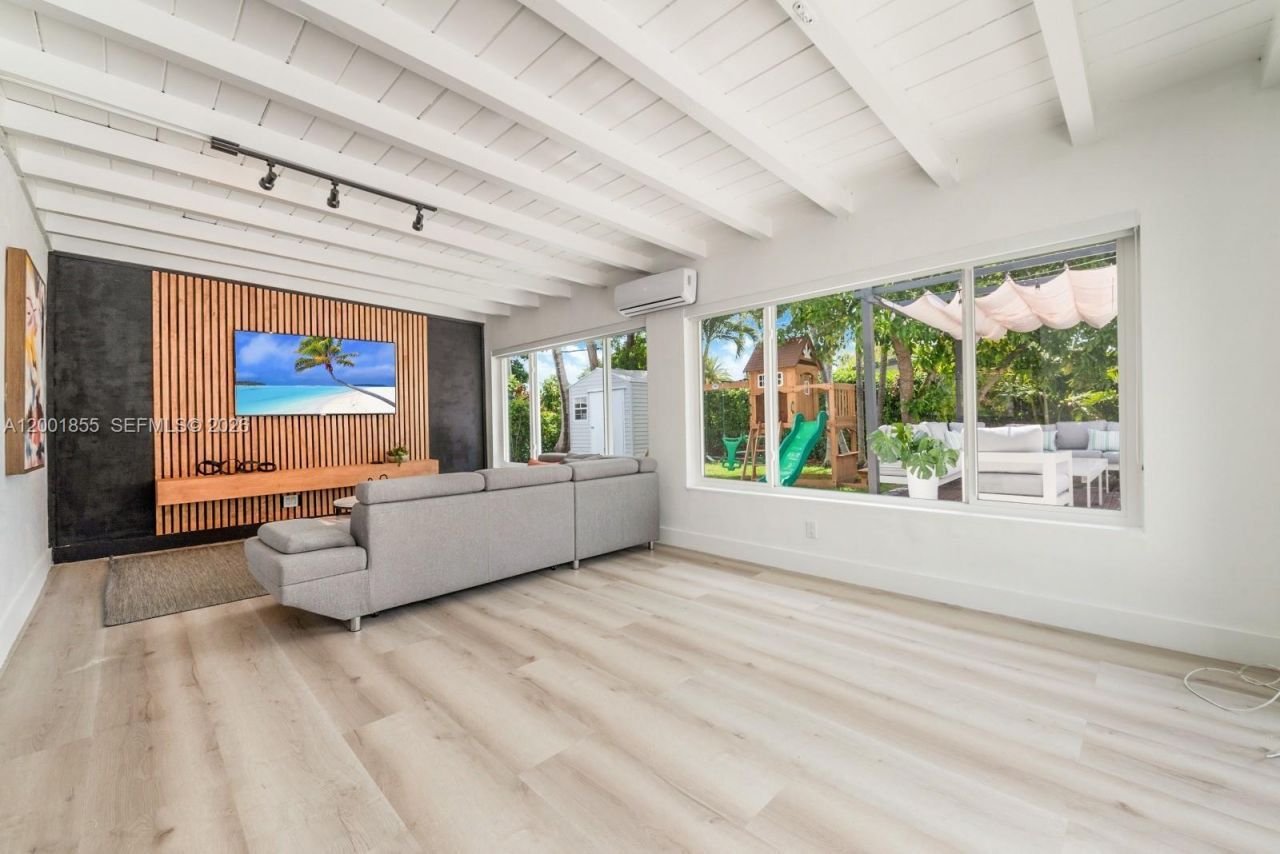 18641 Belview Dr, Cutler Bay, FL 33157 Photo