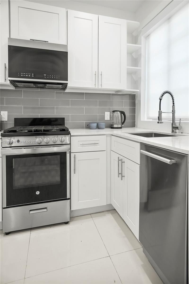 733 Michigan Ave, Unit 5, Miami Beach, FL 33139 Photo