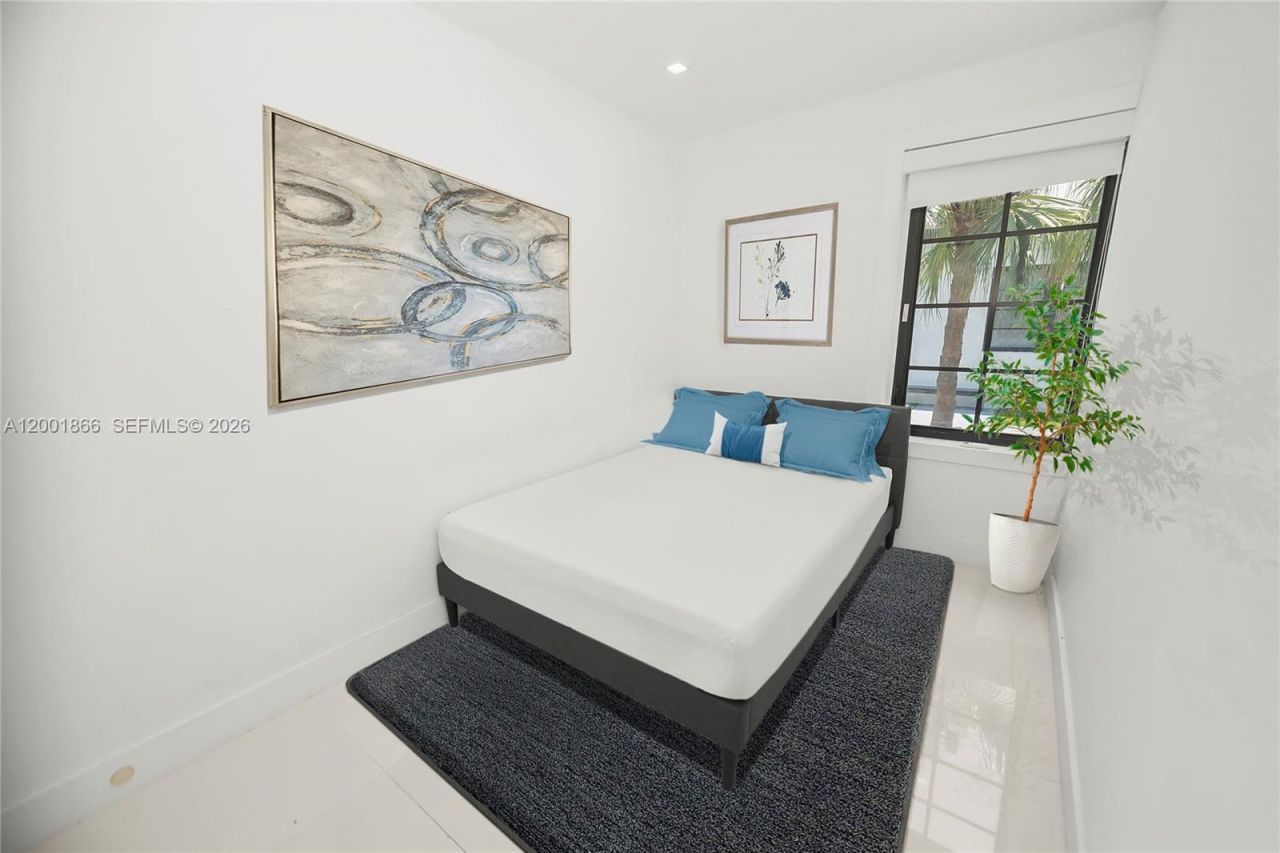 733 Michigan Ave, Unit 5, Miami Beach, FL 33139 Photo