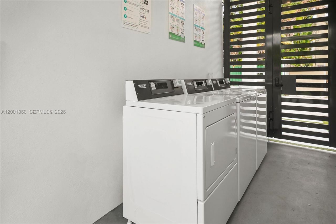 733 Michigan Ave, Unit 5, Miami Beach, FL 33139 Photo