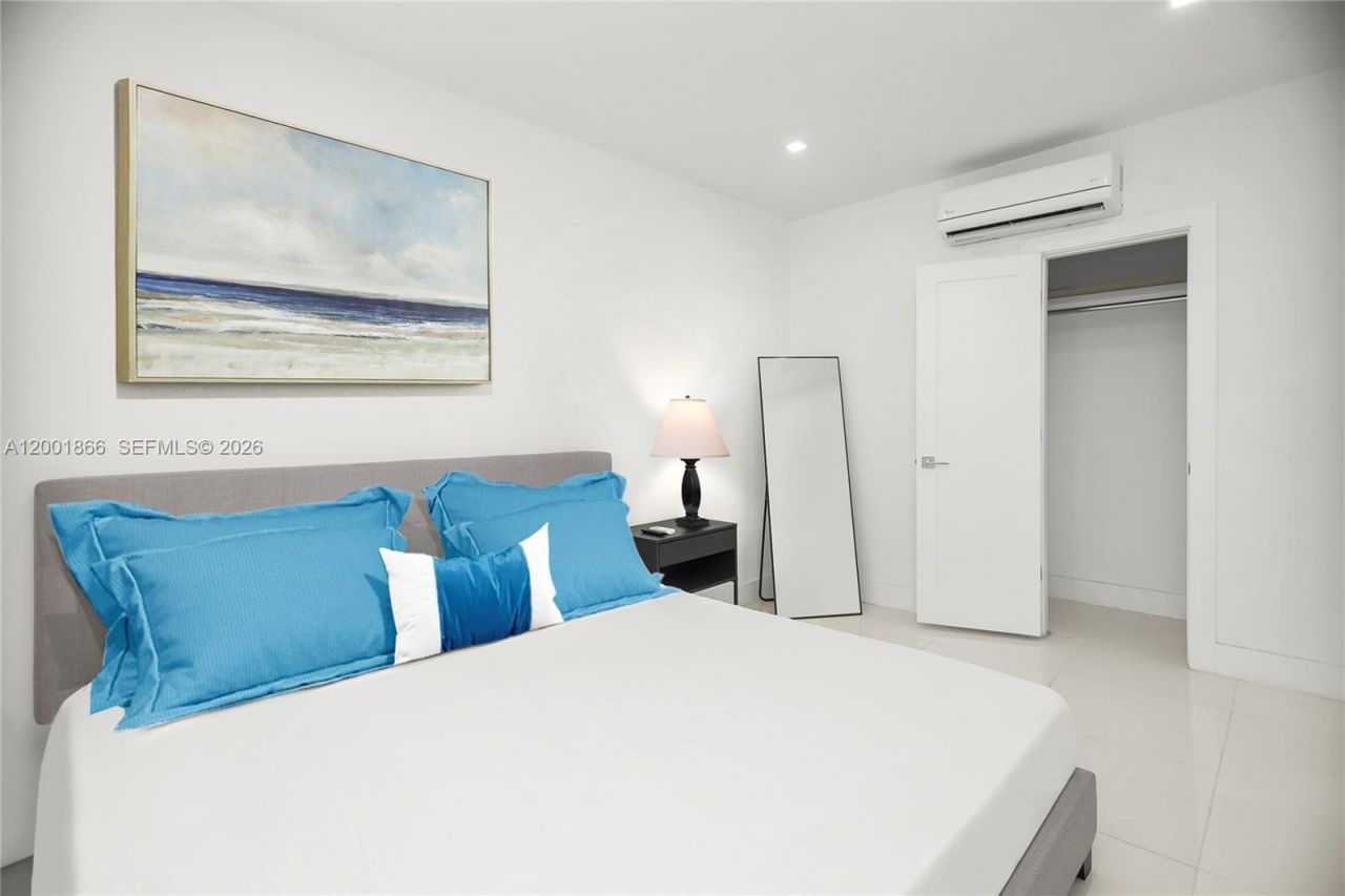 733 Michigan Ave, Unit 5, Miami Beach, FL 33139 Photo