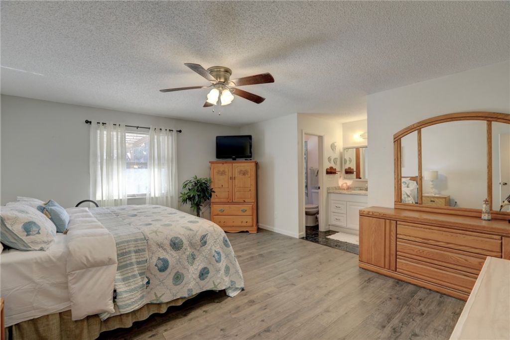 8205 Capewell Court, Sebastian, FL 32958 Photo