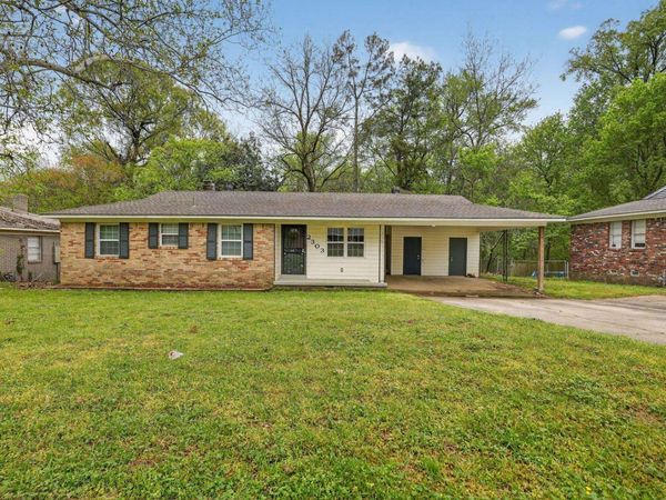 2303 ST ELMO AVE, Memphis, TN 38127
