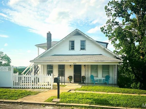 423 E 3rd Street, Hermann, MO 65041