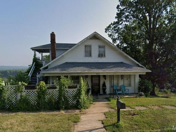 423 E 3rd Street , Hermann, MO 65041