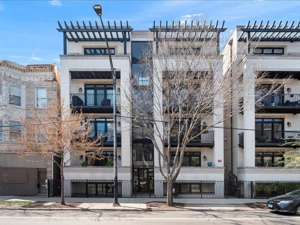 3816 N Ashland Avenue, Unit 1S, Chicago, IL 60613