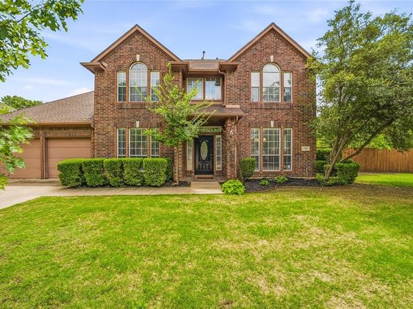 3508 Stone Creek Lane N, Fort Worth, TX 76137