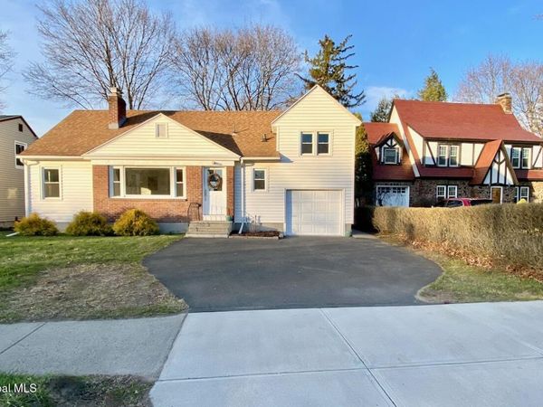 685 New Scotland Avenue, Albany, NY 12208