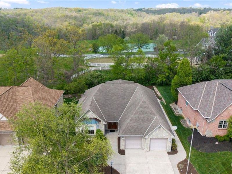 4370 St Cloud Way, Miami Twp, OH 45002 Photo 2