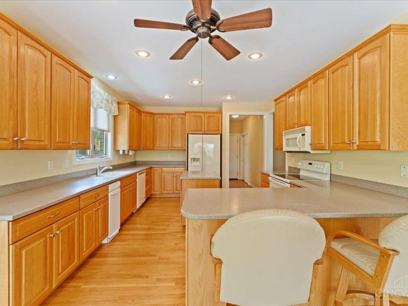 4370 St Cloud Way, Miami Twp, OH 45002 Photo 6