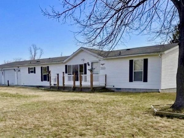 305 Cedar Street, Cheboygan, MI 49721