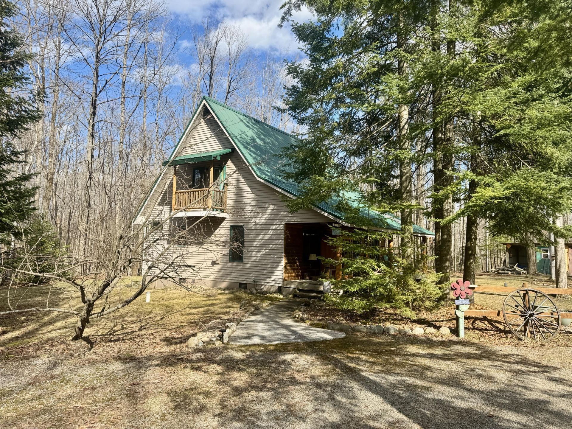 1911 Woodland Trail, Barton City, MI 48705 Main Photo