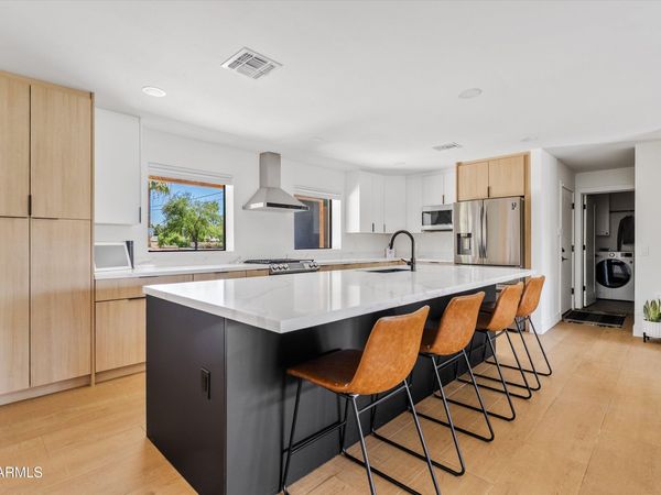 6706 N 12TH Way, Phoenix, AZ 85014