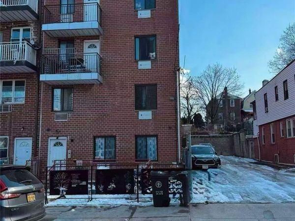 112-42 38th Avenue , Corona, NY 11368