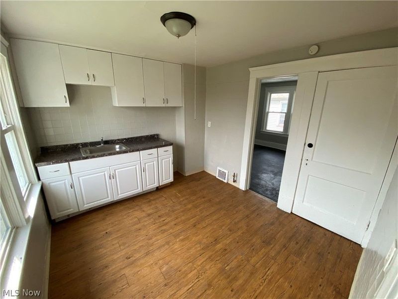 2901 E 121st Street, Cleveland, OH 44120 Photo 12