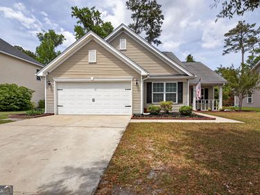 830 Garden Hills Loop, Richmond Hill, GA 31324