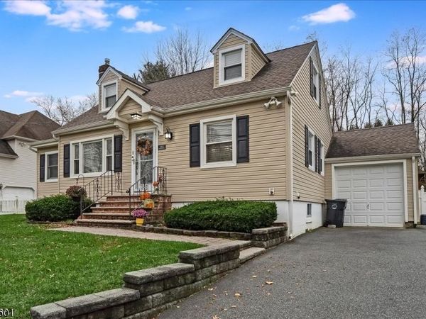 141 Park Ave, Hanover, NJ 07981