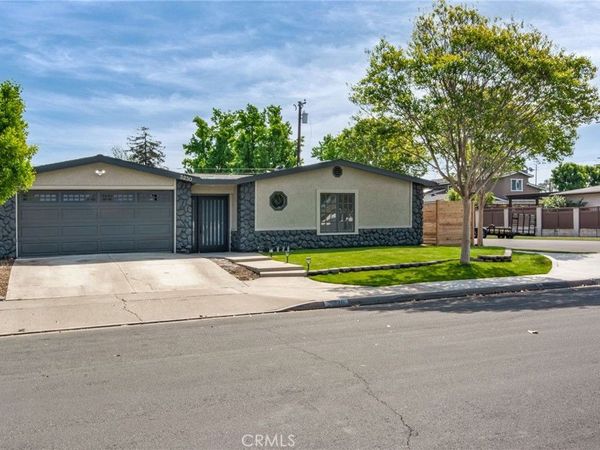 3230 Oregon, Costa Mesa, CA 92626