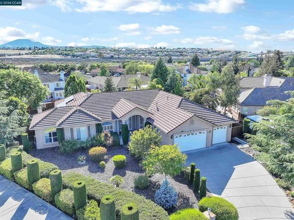 204 Chaps Ct, Oakley, CA 94561