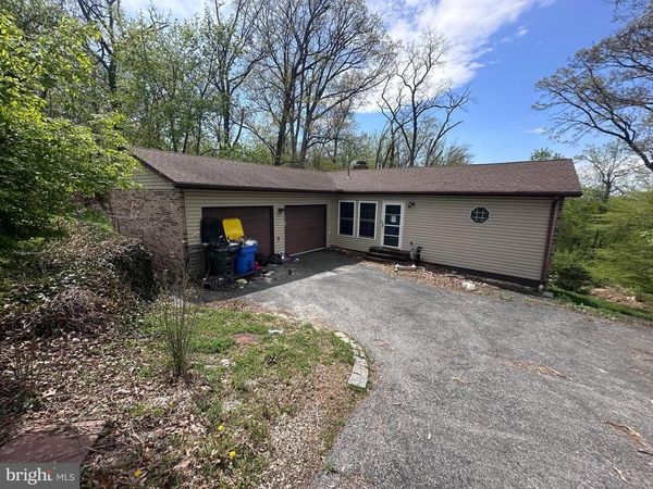 1711 PAULSON DRIVE , YORK, PA 17406