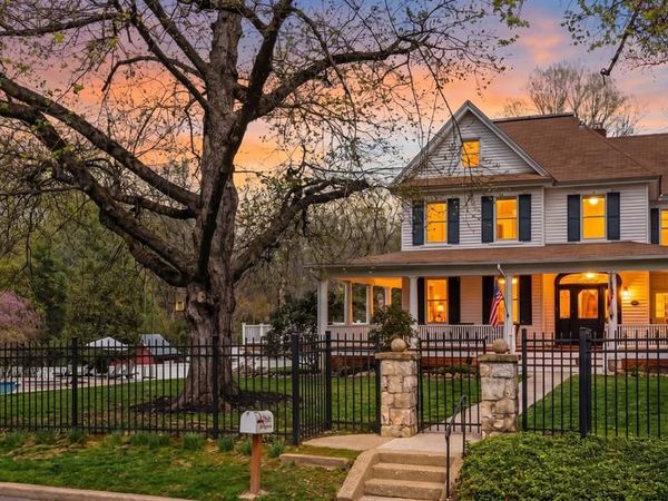 2 WAUGH AVENUE, GLYNDON, MD 21136