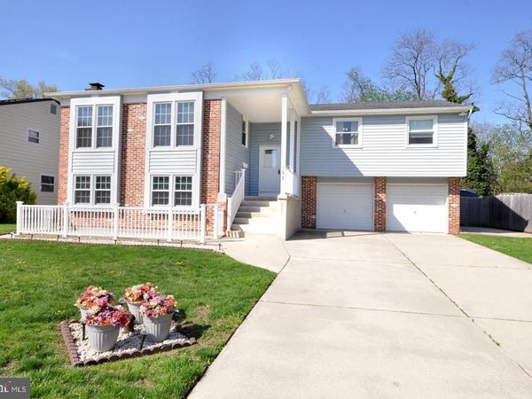 192 CANTERBURY ROAD, MOUNT LAUREL, NJ 08054