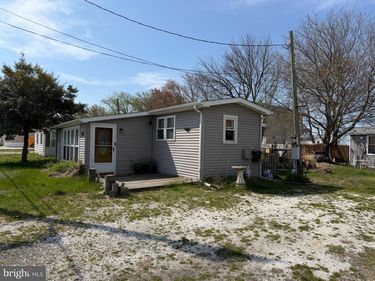 126 NEWPORT AVENUE, FORTESCUE, NJ 08321