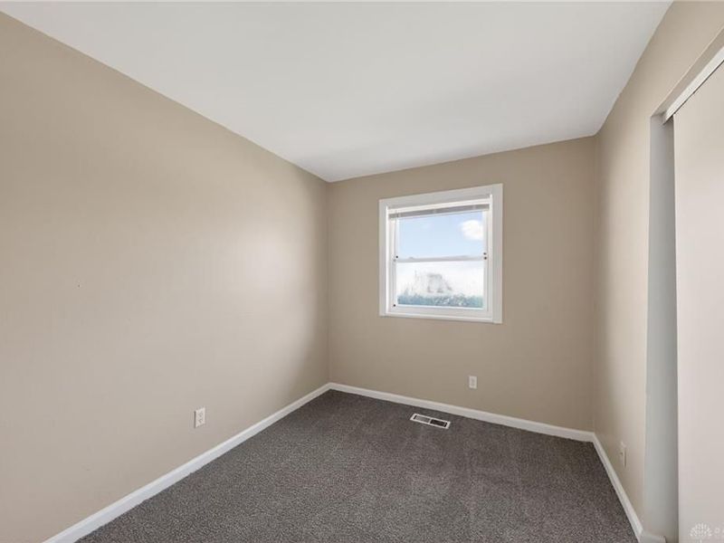 4610 Blueberry Avenue, Dayton, OH 45406 Photo 12