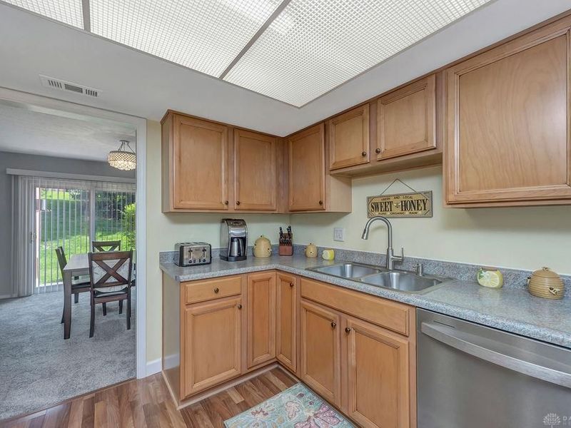 8308 Coppernail Way, West Chester, OH 45069 Photo 10