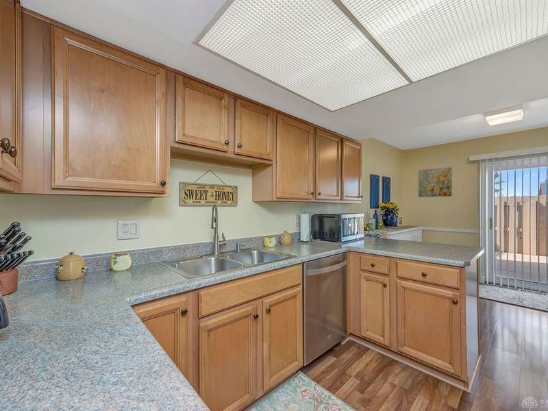 8308 Coppernail Way, West Chester, OH 45069 Photo 12