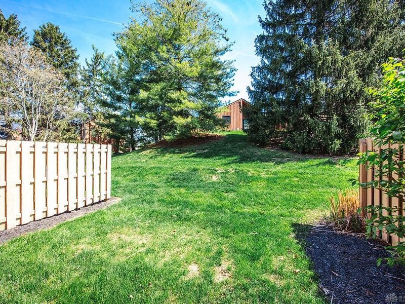 8308 Coppernail Way, West Chester, OH 45069 Photo 39