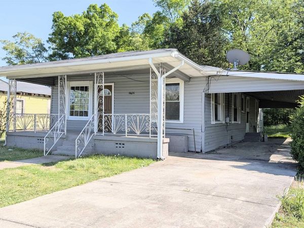 2702 Hickory Street, Gadsden, AL 35904