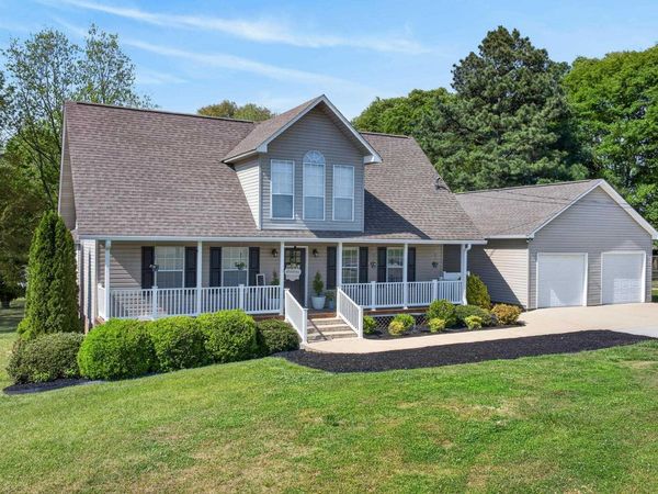 1528 Hambrick Road, Boaz, AL 35957