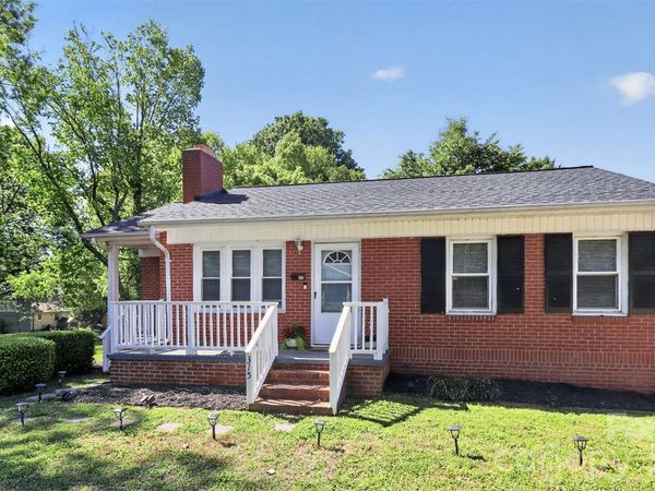 315 E 4th Avenue, Gastonia, NC 28054