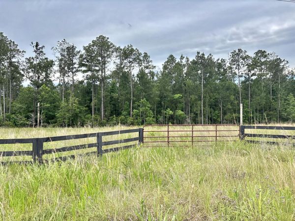 Navajo Trail, Vinton, LA 70668