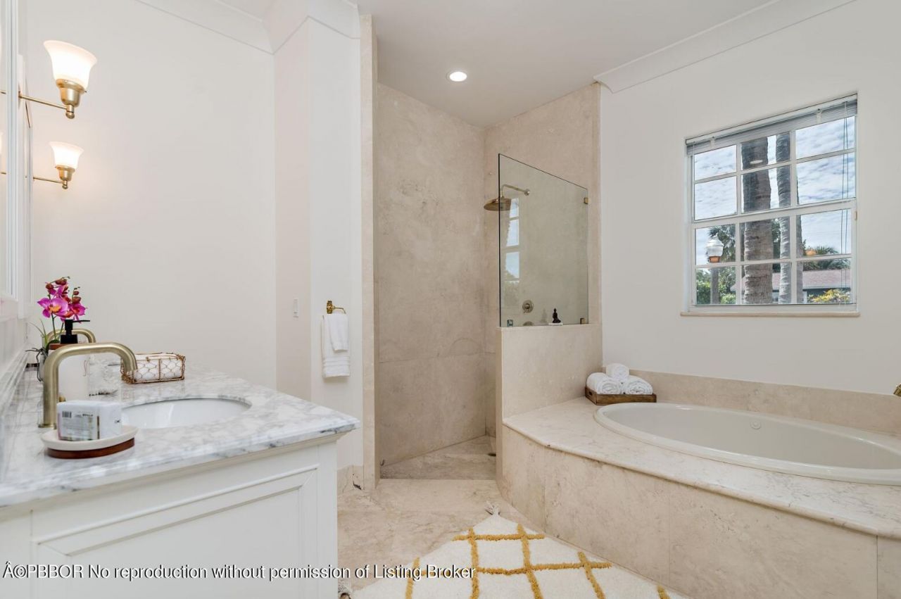 141 Gregory Place, West Palm Beach, FL 33405 Photo