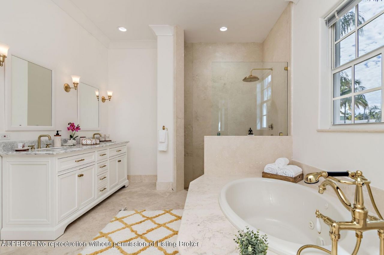 141 Gregory Place, West Palm Beach, FL 33405 Photo