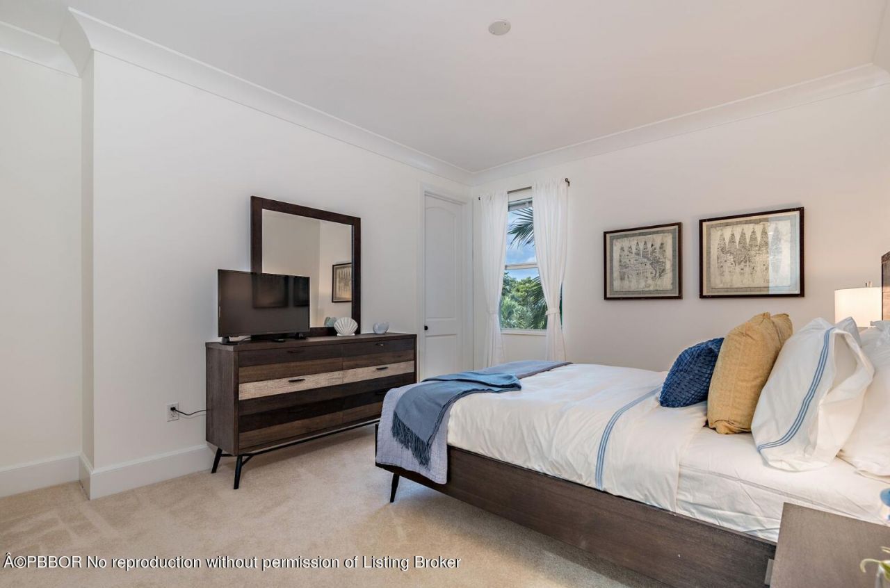 141 Gregory Place, West Palm Beach, FL 33405 Photo