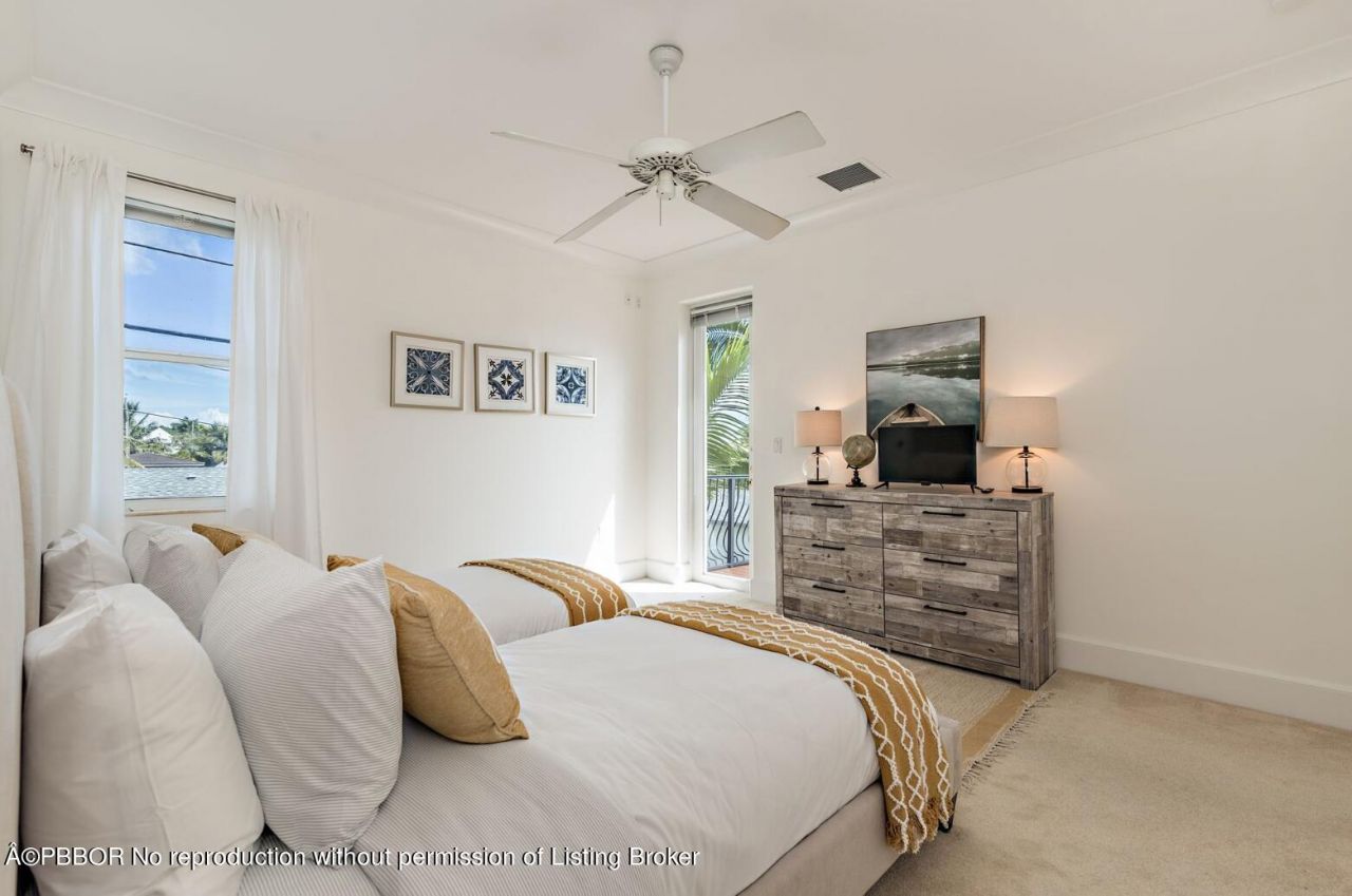 141 Gregory Place, West Palm Beach, FL 33405 Photo