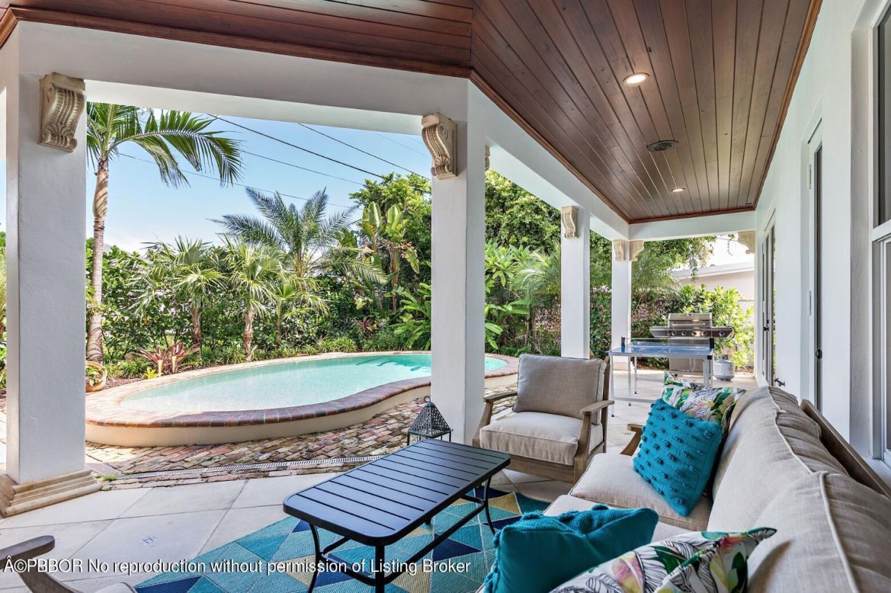 141 Gregory Place, West Palm Beach, FL 33405 Photo