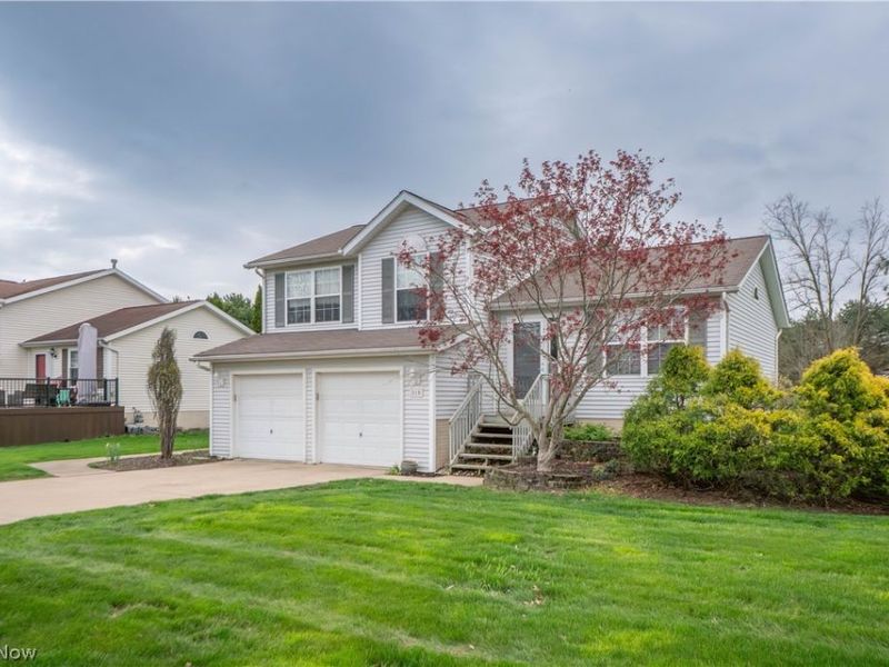 810 Sturbridge Drive, Medina, OH 44256 Photo 2