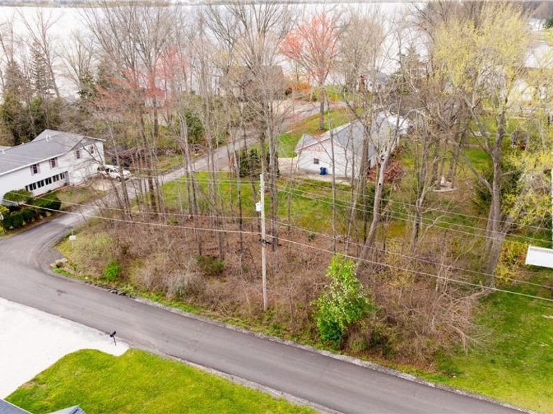 Harbor Avenue, Lake Milton, OH 44429 Photo 4